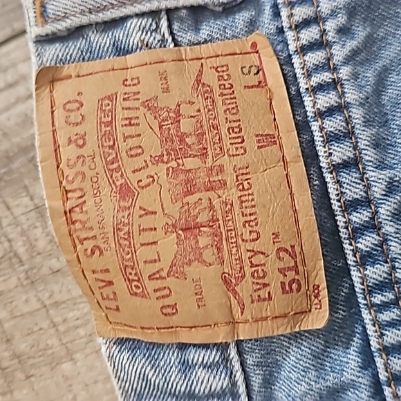 Levi's Vintage 512 Slim Fit Tapered Leg Jeans - Picture 9 of 11